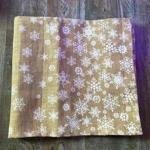 Kitchen Style | Winter  ❄️ Table Runner